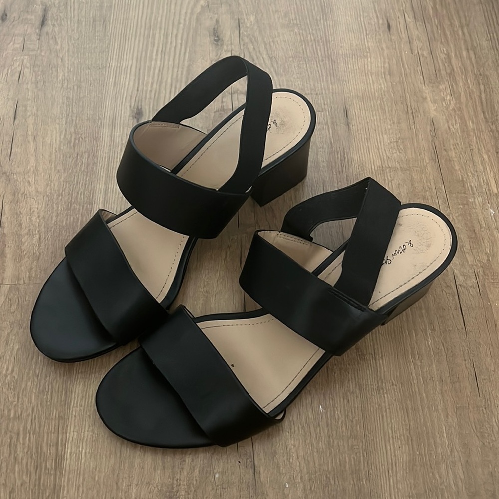 & Other Stories heels
